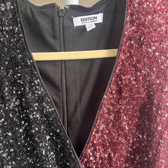 Express special edition sequin color block mini wrap dress - Picture 4 of 12